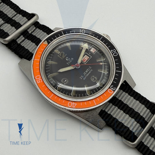 Vintage Elgin Skin Diver Day Date Bakelite Bezel