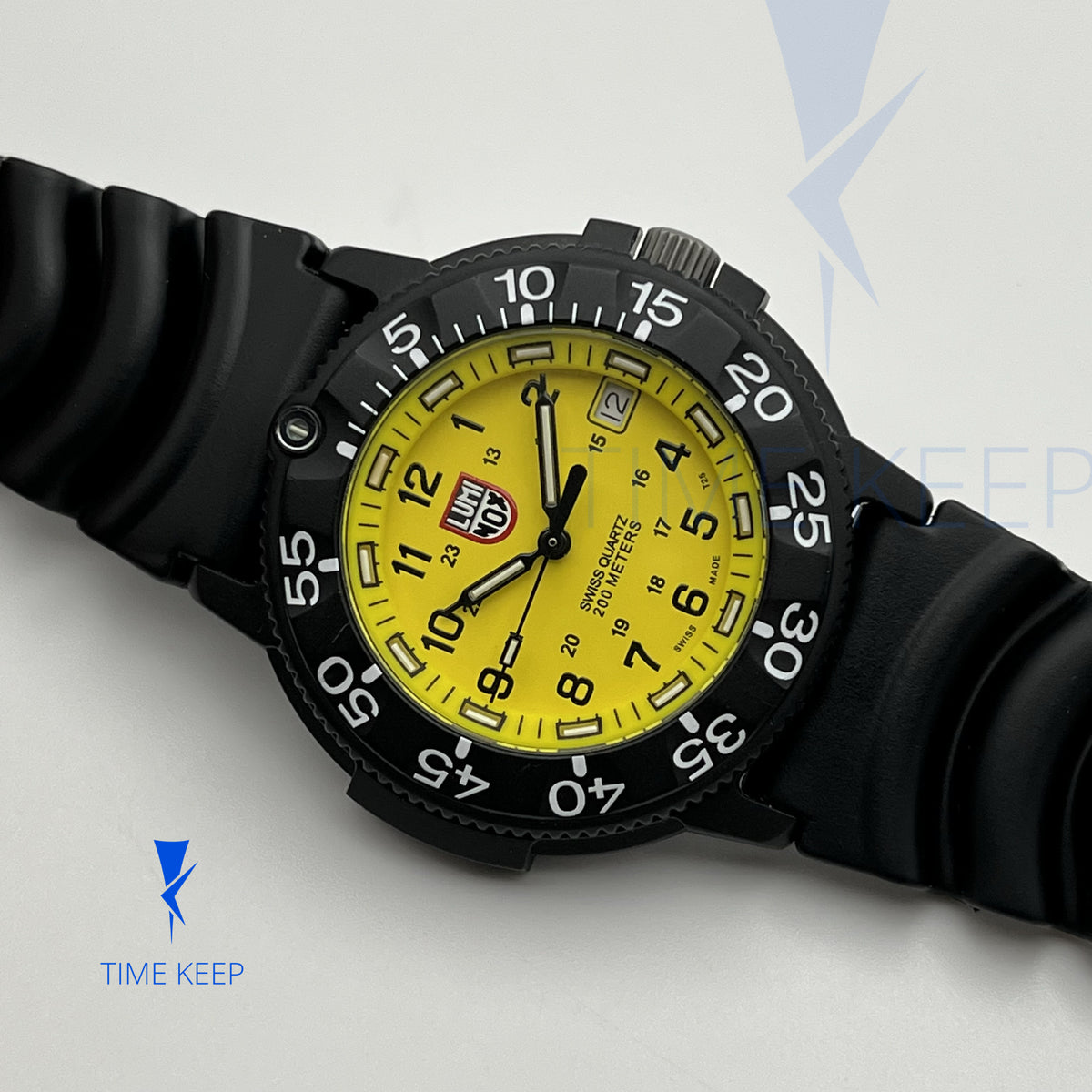 Luminox Navy Seal Swiss Quartz 200M Men