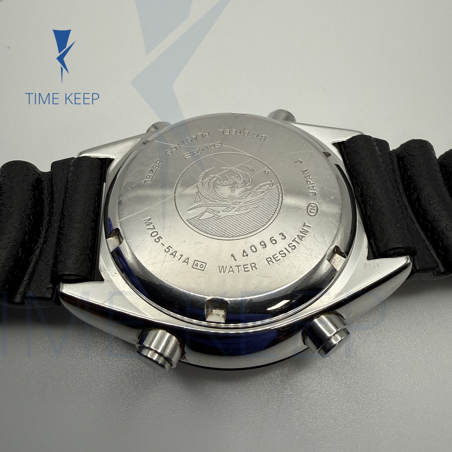 Vintage Seiko Scuba Diver's 200m Digital Men's Watch M705-5A1A