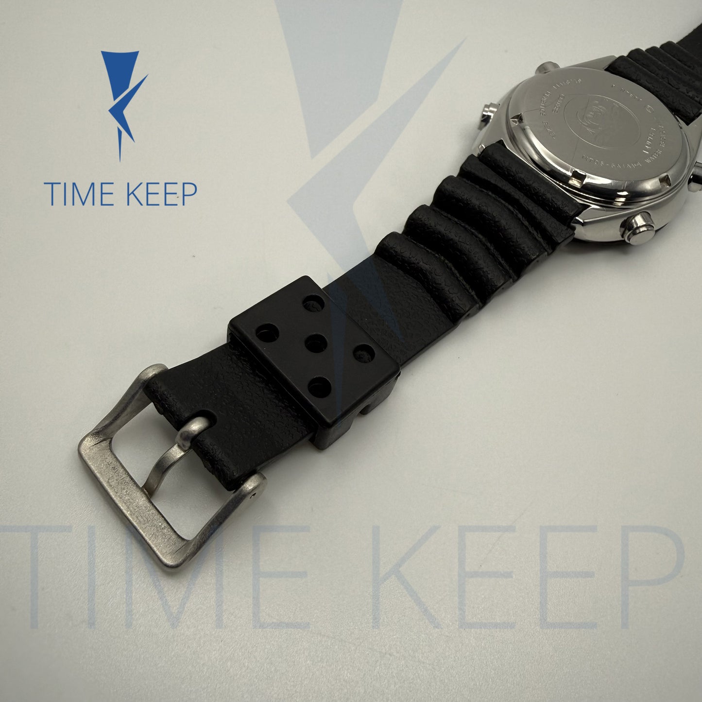 Vintage Seiko Scuba Diver's 200m Digital Men's Watch M705-5A1A